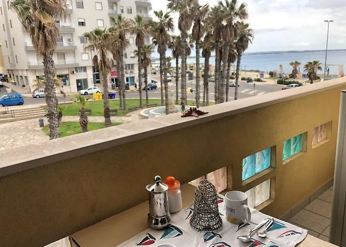 La Rotonda Sul Mare Apartment *